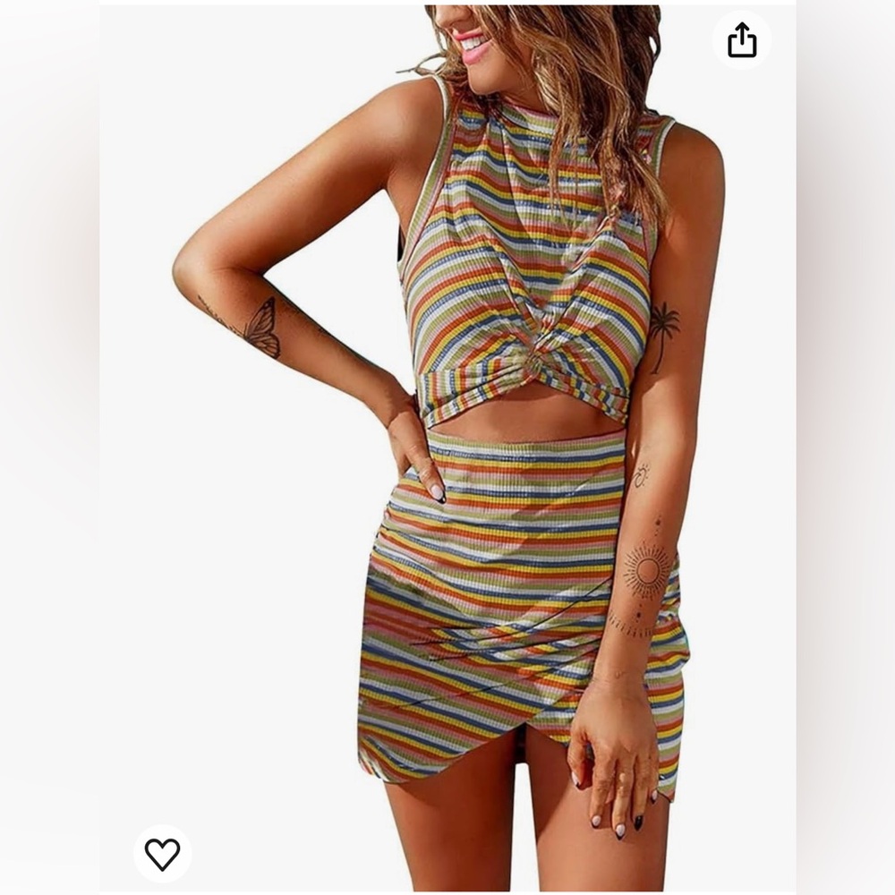 Short striped dress size XL with a cut out